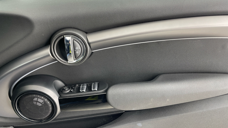 MINI Convertible 2.0 Cooper S Exclusive 2dr Auto Petrol Convertible